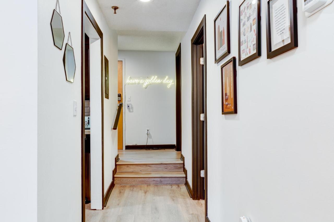 Entire Condo In Downtown Winston Kültér fotó